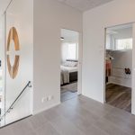 Conception d'une maison et réagencement avec des portes coulissantes
