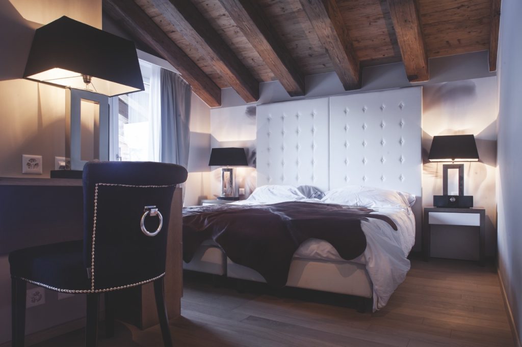 Une chambre grandiose et cosy dans un chalet de rêve en suisse