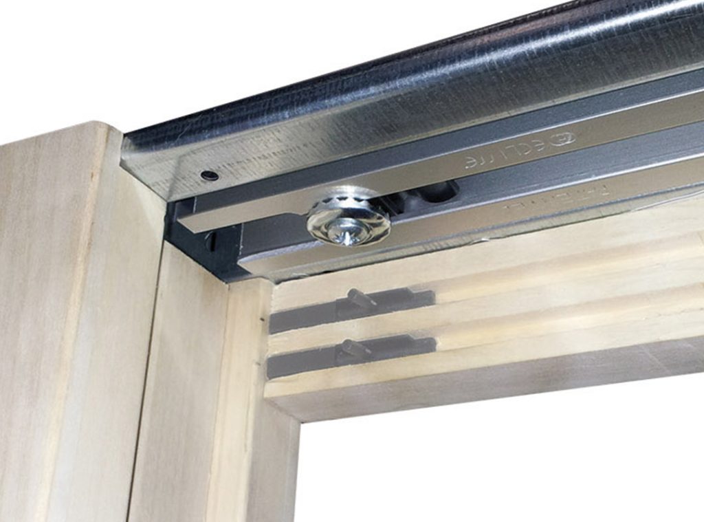 Porte coulissante avec habillage speedy brut à peindre