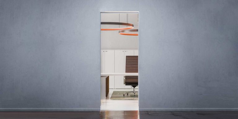 porte coulissante cachée en totalité dans la cloison