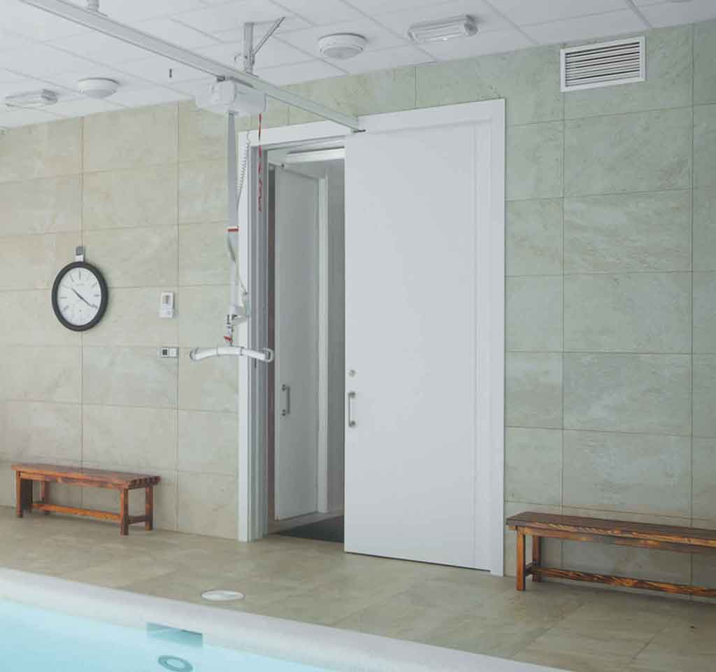 Porte coulissante compatible avec les systèmes de levage