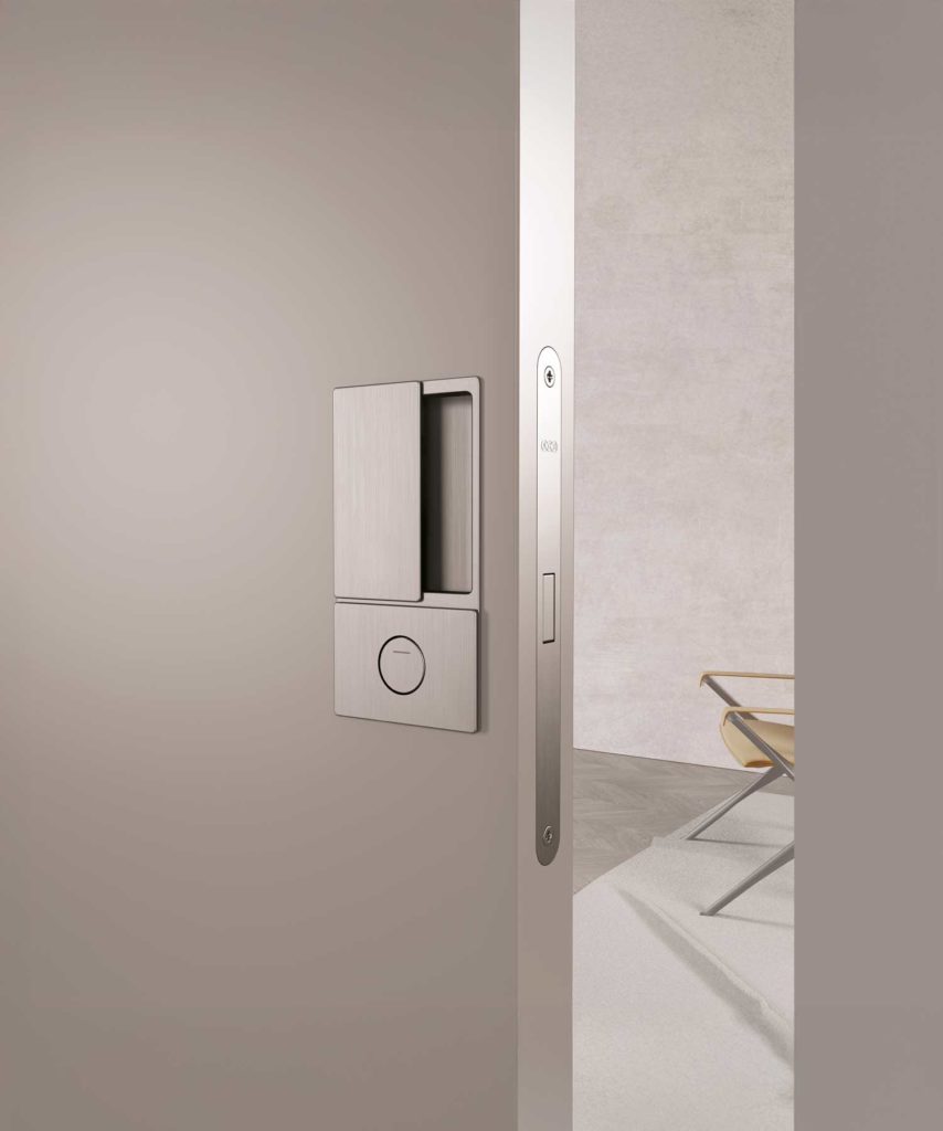 Poignée wave affleurante pour porte coulissante en bois