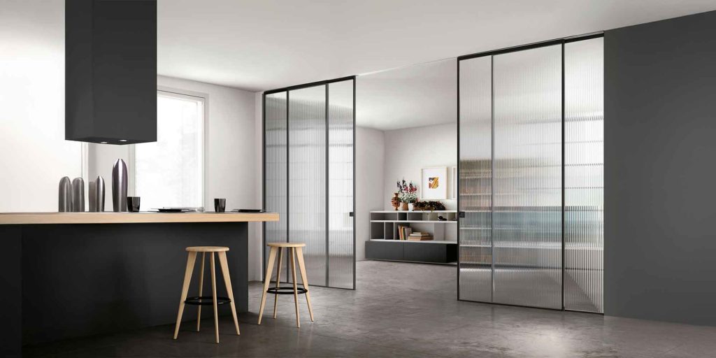 Rail au plafond ECLISSE porte coulissante verre et aluminium