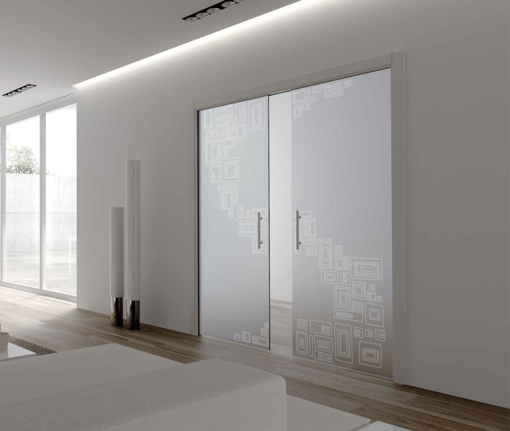 Extension - Porte coulissante double tout verre avec décor ECLISSE