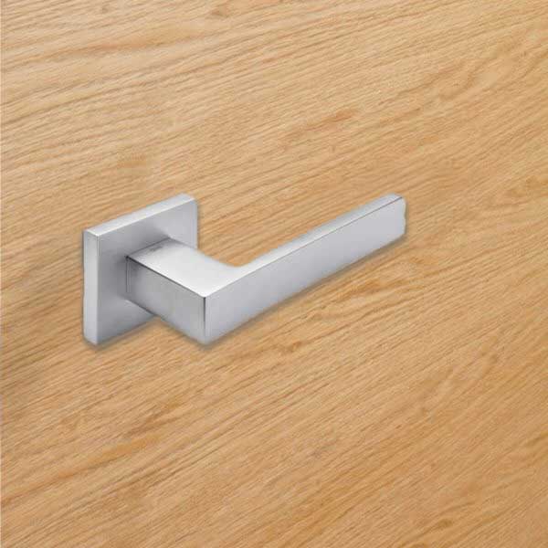 Porte bois chêne naturel ECLISSE