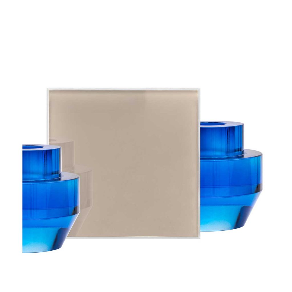 Finition porte verre et aluminium, verre chanvre brillant