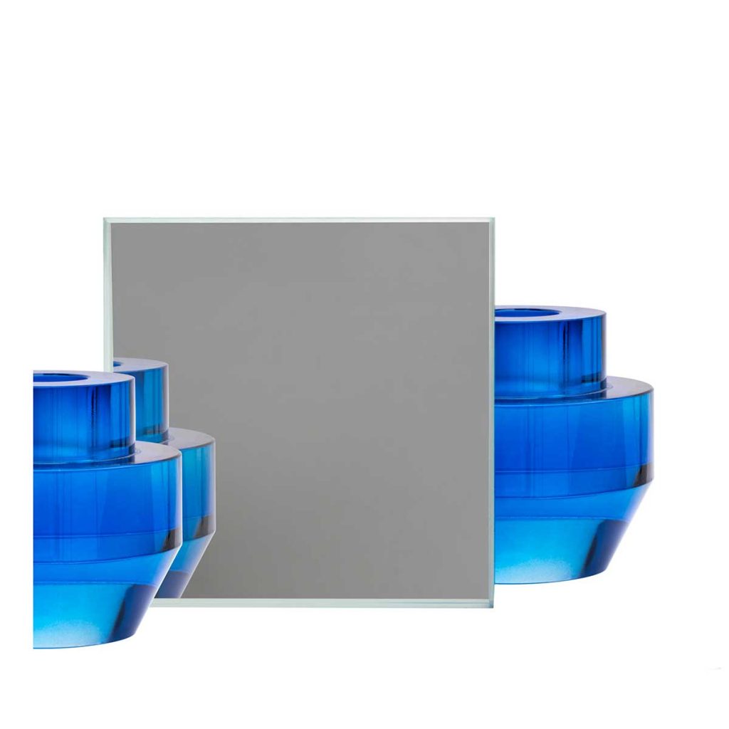 Finition porte verre et aluminium, verre miroir fumé