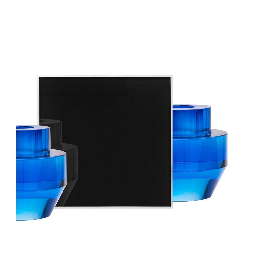 Finition porte verre et aluminium, verre noir brillant